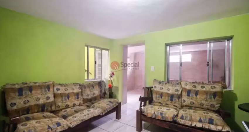Casa térrea com 2 quartos a venda na vila carrão com100 metros.