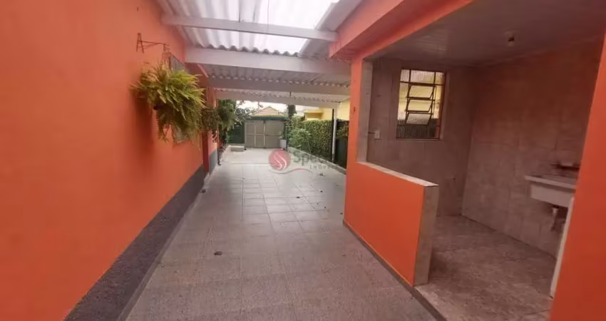 Casa térrea com 3 quartos e 4 vagas no jardim vila formosa.