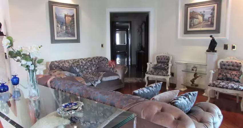 Apartamento no anália franco com 204 m², 3 suítes e 3 vagas de garagem.
