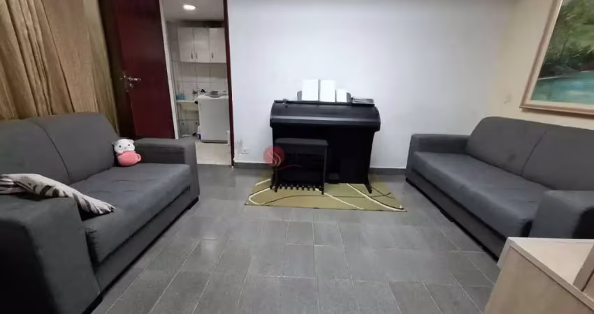 Casa térrea à venda na santa clara,  ao lado da futura estação metrô.