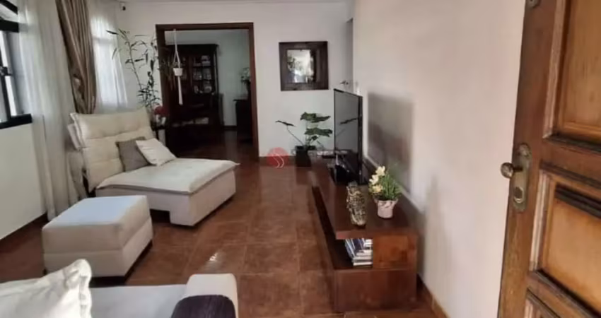 Sobrado à venda na vila carrão com 289 metros, 4 quartos,  3 suítes.