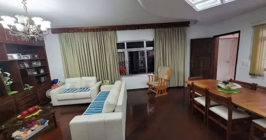 Casa com 3 quartos à venda na Rua Uruçanga, 392, Tatuapé, São Paulo