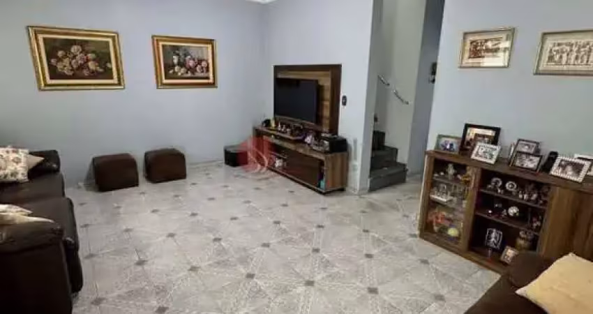 Sobrado na vila ema com 4 quartos, 4 banheiros e 3 vagas de garagem.