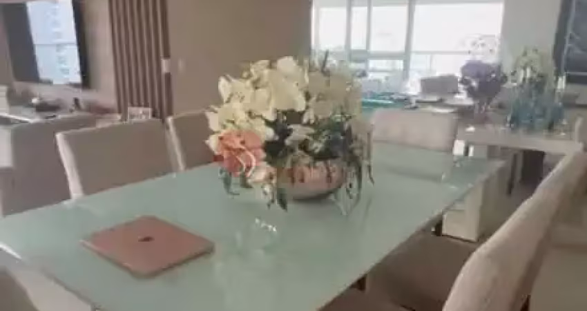 Apartamento na vila carrão 152 metros porteira fechada.