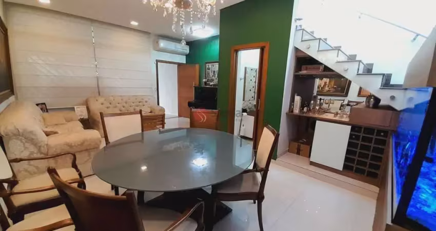 Sobrado na vila santa clara modernizado  - 4 suítes - 2 vagas de garagem.