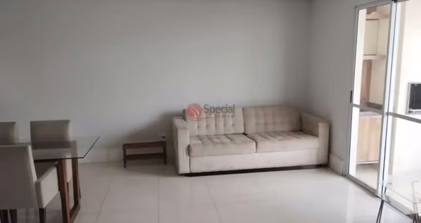 Apartamento com 2 quartos,  uma suíte e 2 vagas para locação na vila formosa.