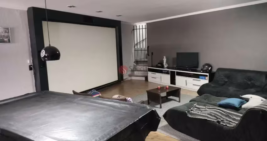 Sobrado à venda no jardim têxtil, 338 m²,  3 dormitórios,  1 suíte, 8 vagas de gaargem.