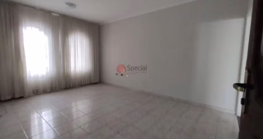 Sobrado de 3 quartos com 240 metros no jardim piqueroby.