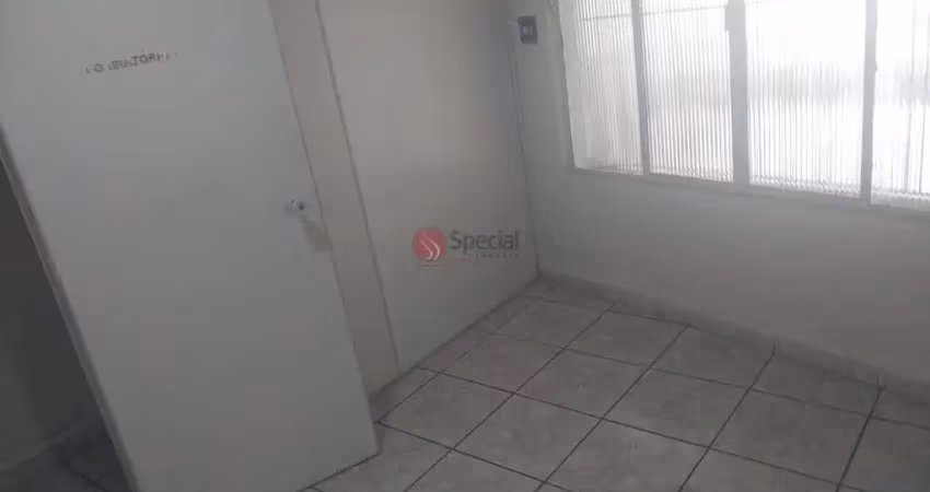 Casa com 2 quartos para alugar na Rua Severínia, 34, Tatuapé, São Paulo
