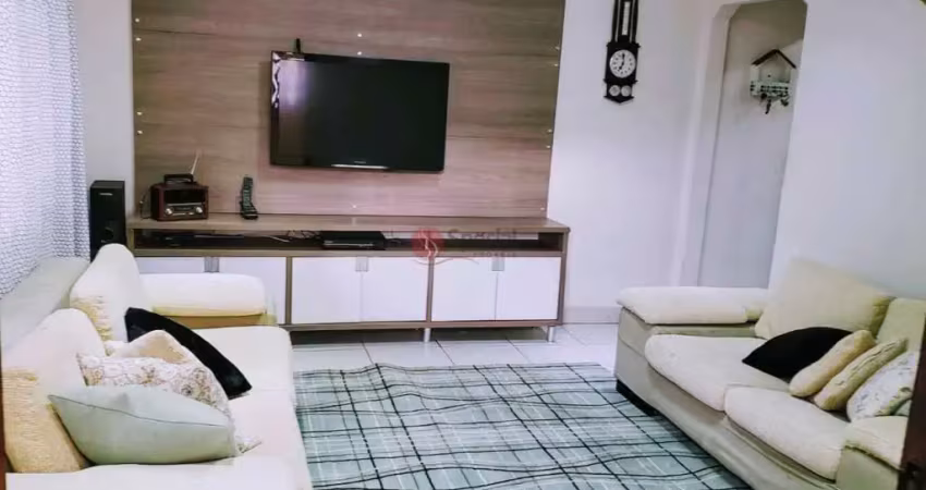 Sobrado na vila bela, são 3 casas com 300 m² terreno.