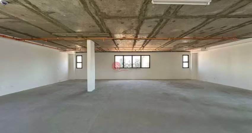 Prédio comercial de 3558 metros com 40 vagas no tatuapé.