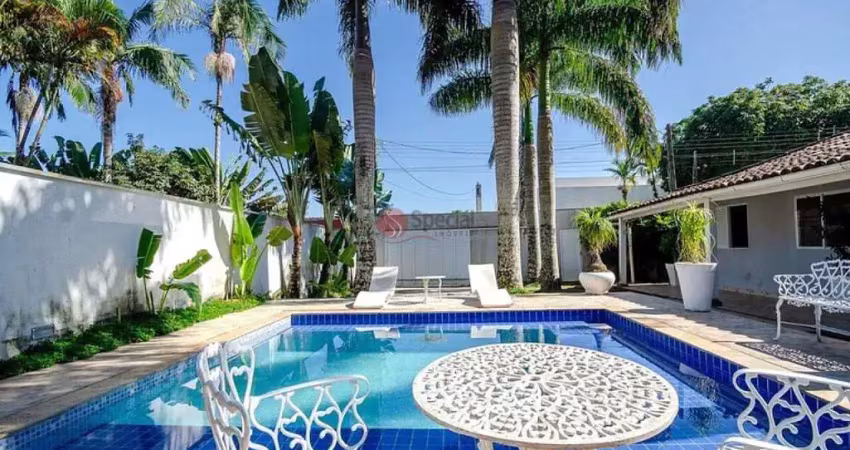 Casa térrea de alto padrão à venda. praia de pernambuco, guarujá.