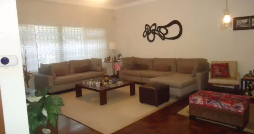 Sobrado comercial no tatuapé com 3 quartos e 2 vagas.