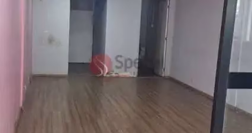 Sobrado comercial no tatuapé com 3 salas e 2 banheiros.