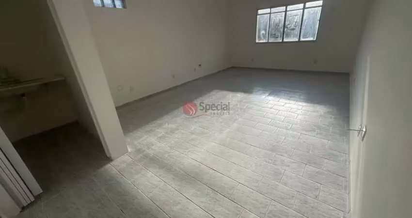 Sala comercial na vila formosa com 30 metros para locação, próximo ao parque ceret.