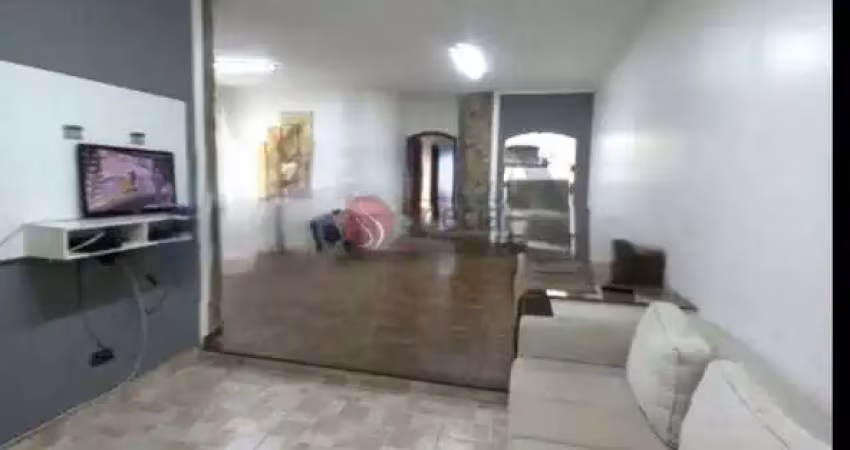 Casa com 2 quartos para alugar na Rua João Borba, 193, Vila Bertioga, São Paulo