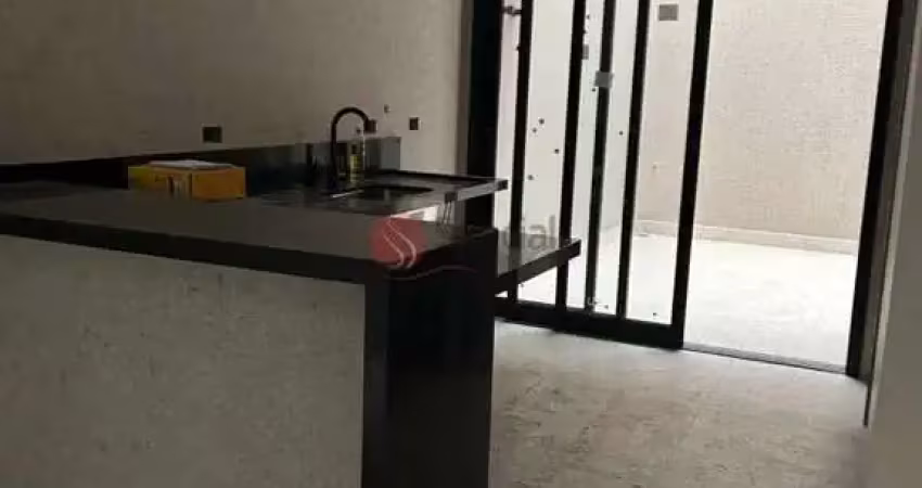Sobrado à venda na vila prudente, 3 suítes e 2 vagas. novo.