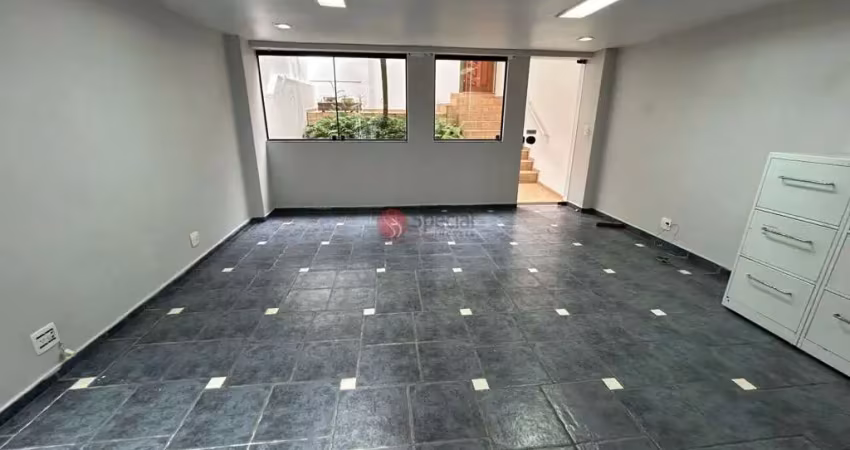 Salas comerciais na vila carrão, 2 salas, 3 banheiros, copa,cozinha, próximo ao hopital são luiz.