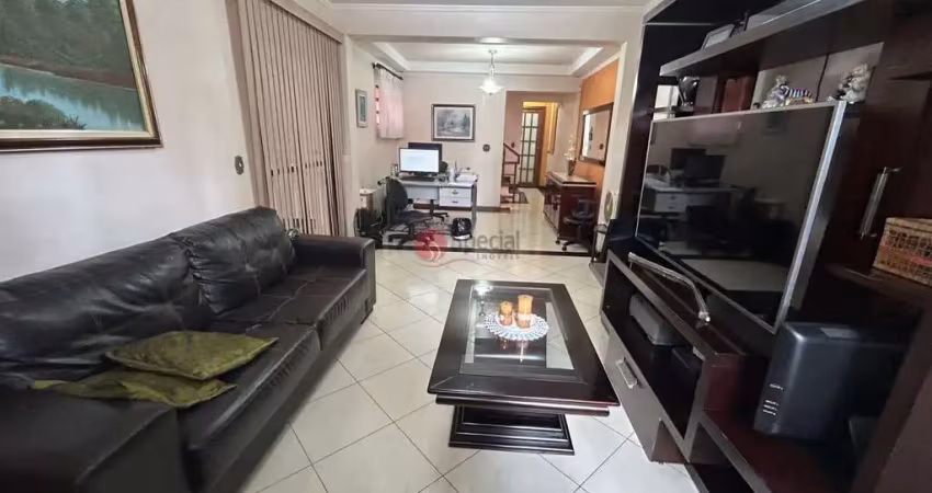 Sobrado no tatuapé, 190 metros, 3 dormitorios,1 suíte, 5 vagas, próximo ao hospital são luiz.