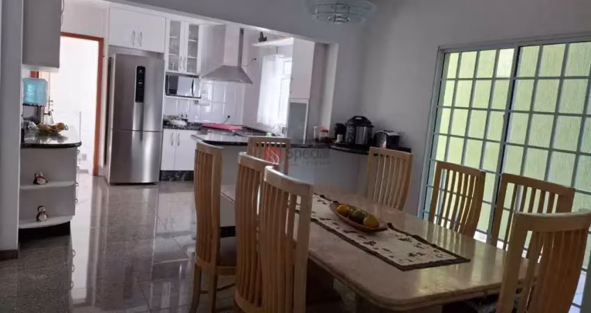 Casa com 3 quartos à venda na Rua Antúrios, 145, Jardim Têxtil, São Paulo