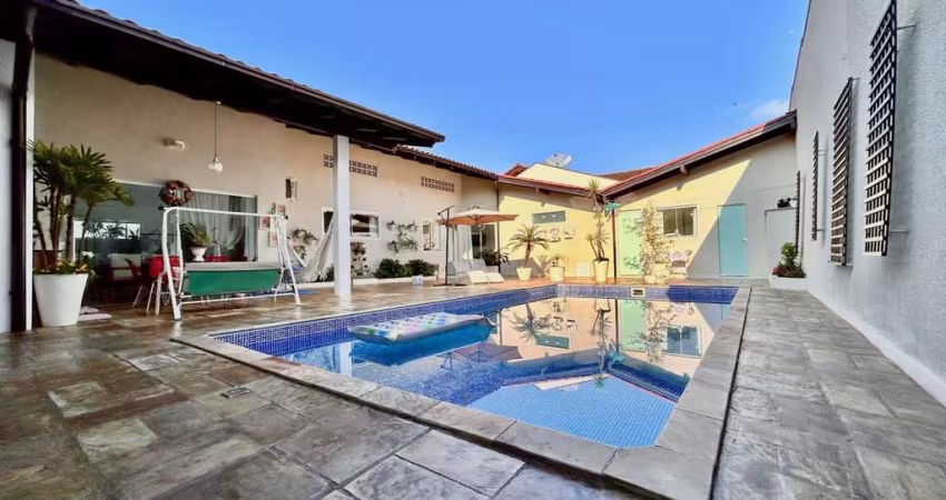 Casa com 3 quartos à venda no Velha, Blumenau 