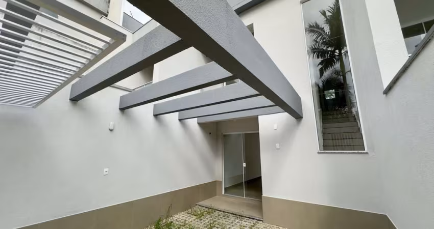 Casa em condomínio fechado com 2 quartos à venda na Escola Agrícola, Blumenau 