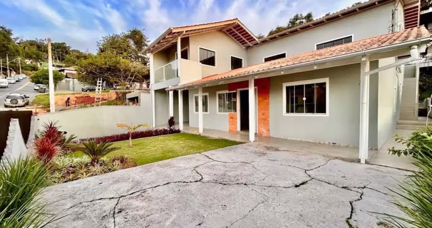 Casa com 3 quartos à venda no Passo Manso, Blumenau 