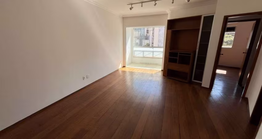 Apartamento 02 quartos, sendo 01 suíte, com 80m² e 01 vaga no Buritis!