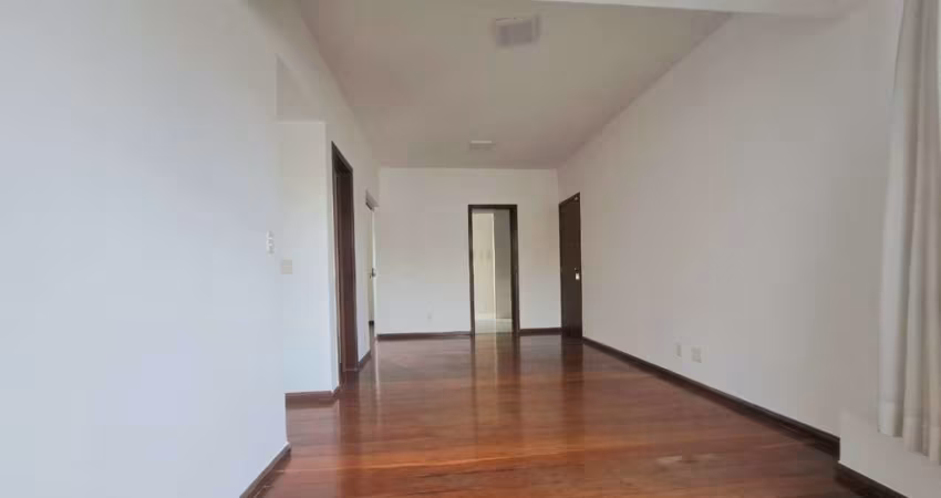 Apartamento  3 quartos para alugar no Buritis! Imperdível