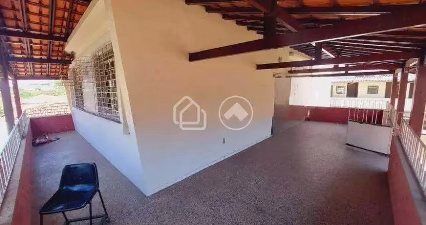 Casa com 3 quartos para alugar na Rua Vereador Geraldo Pereira, Padre Eustáquio, Belo Horizonte