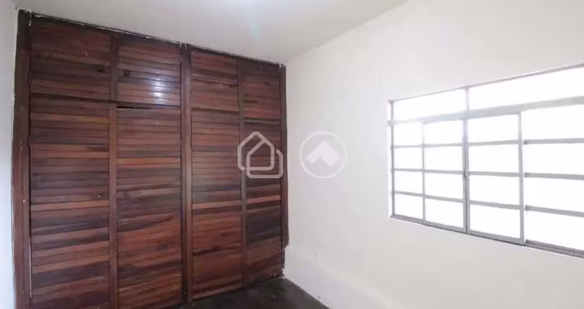 Casa com 1 quarto para alugar na Rua Virgílio, Glória, Belo Horizonte