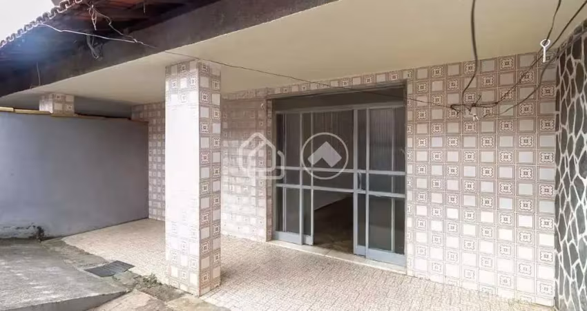 Casa com 2 quartos para alugar na Rua Virgílio, Glória, Belo Horizonte