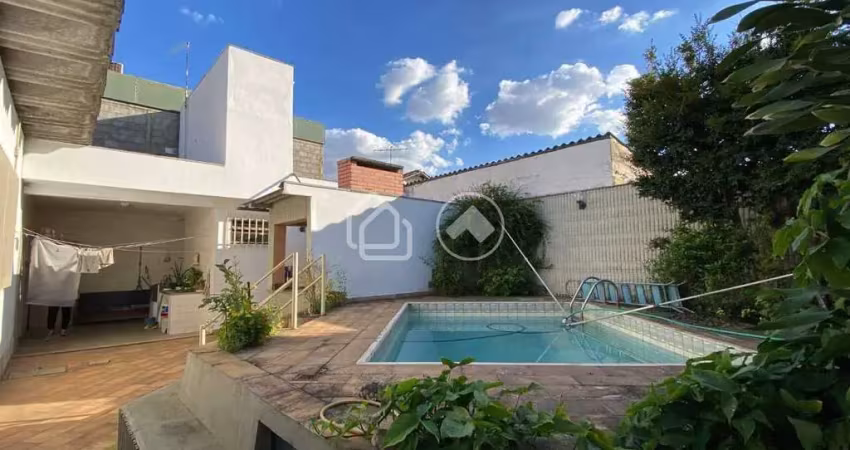 Casa mobiliada para alugar, 03 quartos, piscina, sauna, espaço gourmet, 03 vagas, no padre eustáquio