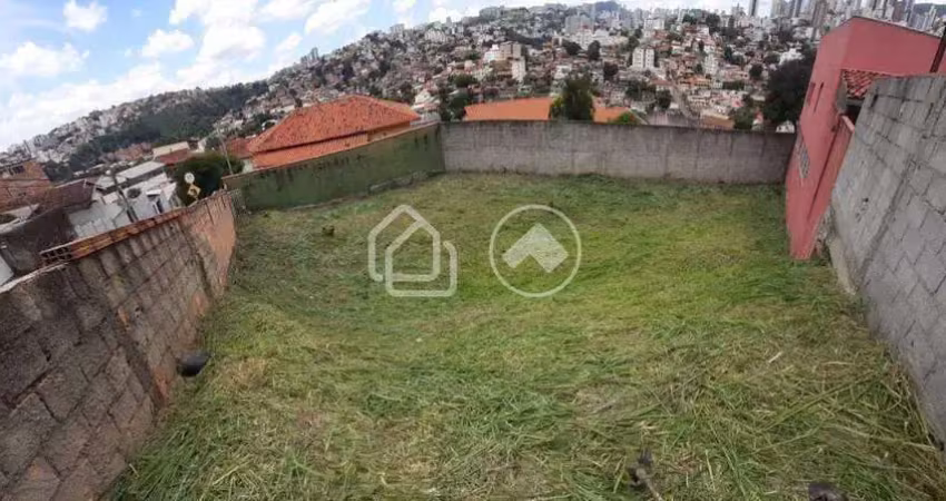 Terreno à venda na Rua Lourival Gonçalves Oliveira, Parque São José, Belo Horizonte