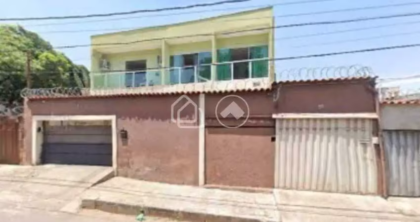 Casa com 6 quartos para alugar na Rua Antônio Bernardo, Betânia, Belo Horizonte