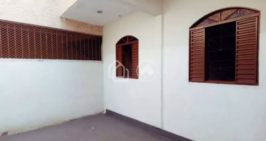 Casa com 2 quartos à venda na Rua Dezesseis, Vista Alegre, Belo Horizonte