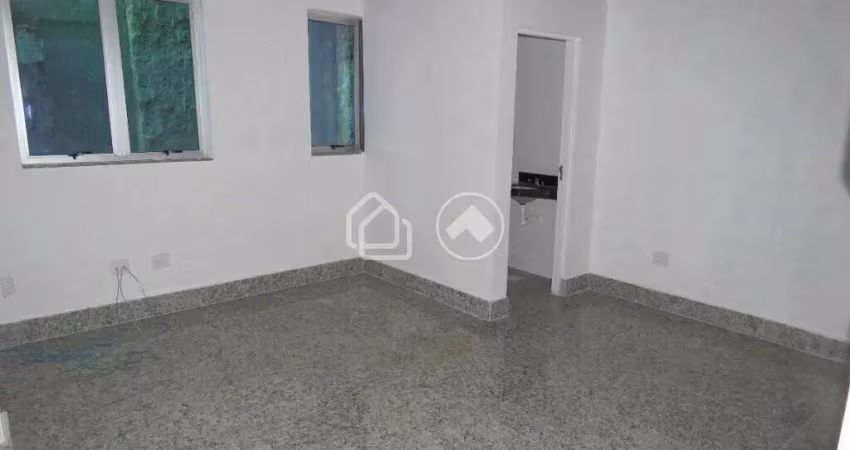 Sala comercial para alugar na Rua Tereza Mota Valadares, Buritis, Belo Horizonte