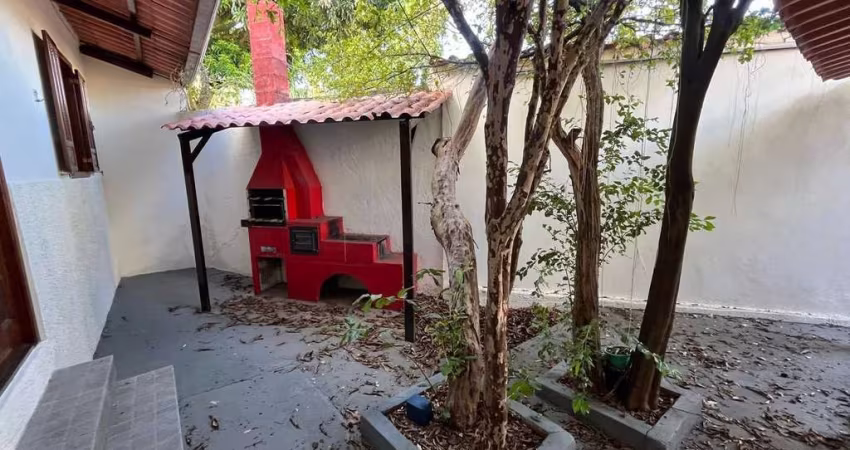 Casa em condomínio fechado com 3 quartos para alugar na Sebastião Alves do Vale, 39, Betânia, Belo Horizonte