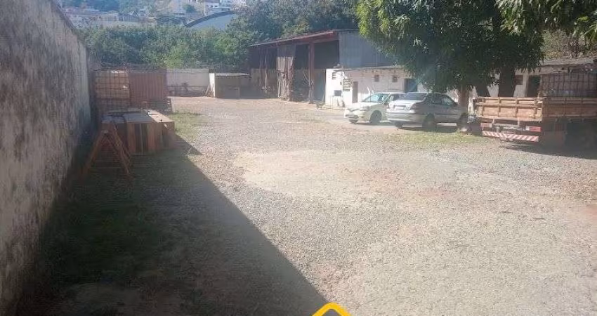 Barracão / Galpão / Depósito com 5 salas à venda na Dona Agripina Alves, 157, Cinquentenario, Belo Horizonte