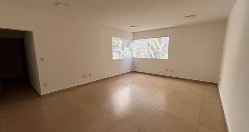 Apartamento com 3 quartos para alugar na Rua Fidélis Martins, 185, Buritis, Belo Horizonte