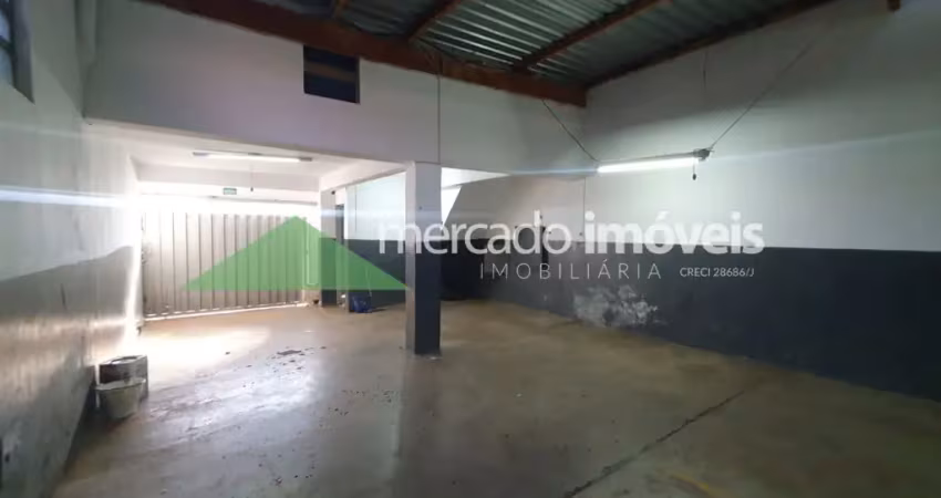 Barracão / Galpão / Depósito com 3 salas para alugar na Rua Alexandre Dau, 3251, Prolongamento Vila Santa Cruz, Franca
