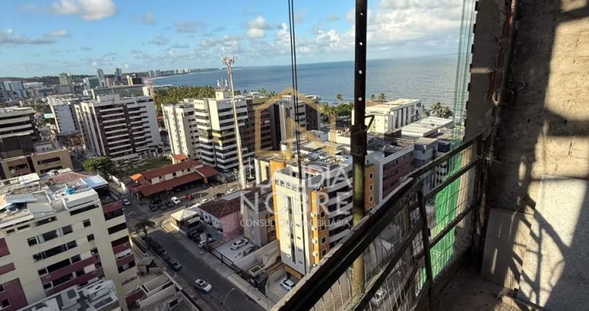 Cobertura duplex com jacuzzi e vista para o mar na Jatiúca