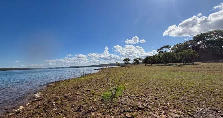 Terreno de 30.000 m2 em TRÊS MARIAS