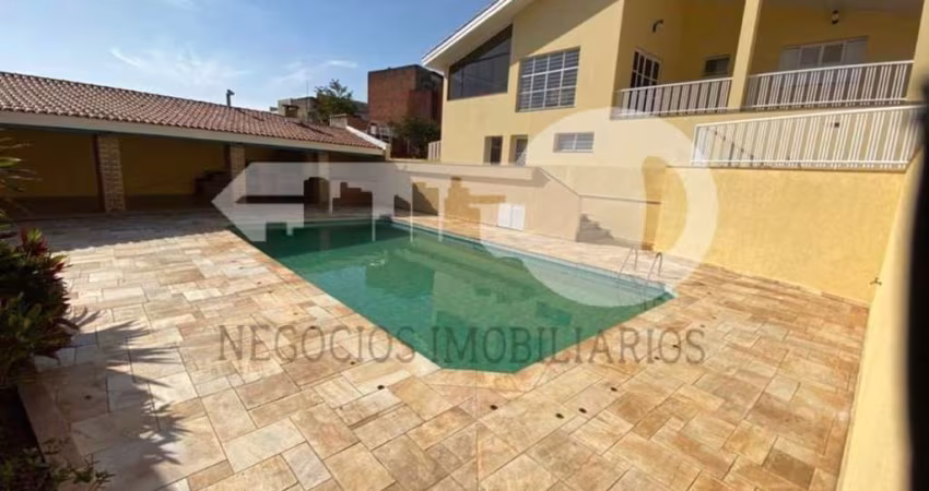 Casa à Venda em Rio Acima, Votorantim - SP