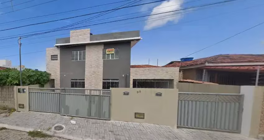 Casa para Venda em João Pessoa, José Américo de Almeida, 3 dormitórios, 1 suíte, 2 banheiros, 2 vagas