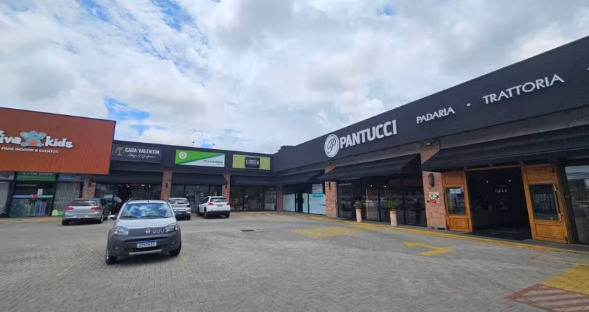 Ponto comercial para alugar na Rua Capitão Leônidas Marques, 268, Uberaba, Curitiba