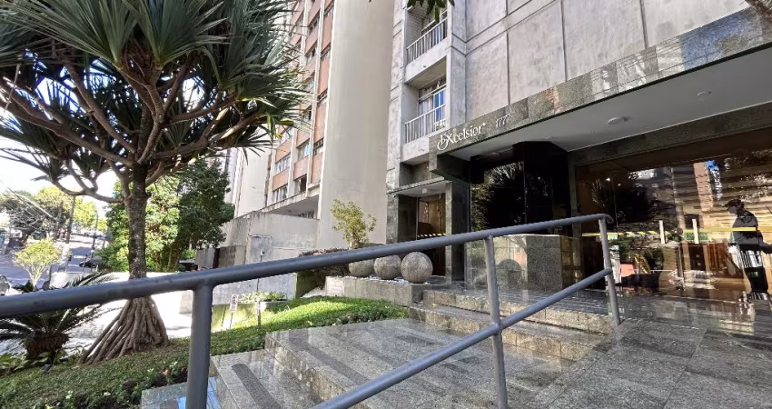 Apartamento no Bigorrilho, andar alto, vista livre.