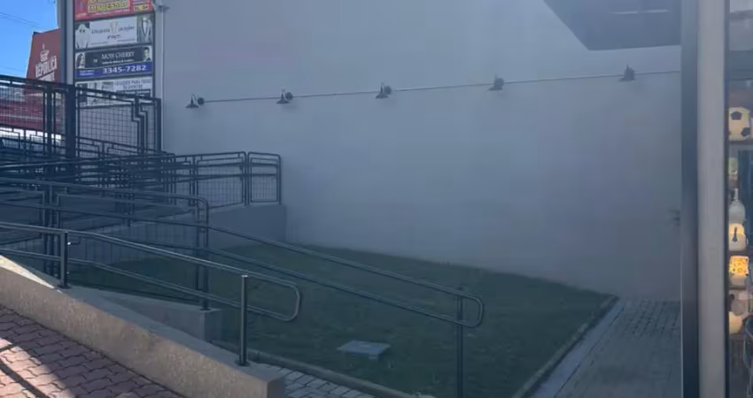 Ponto comercial para alugar na Avenida República Argentina, 2557, Água Verde, Curitiba