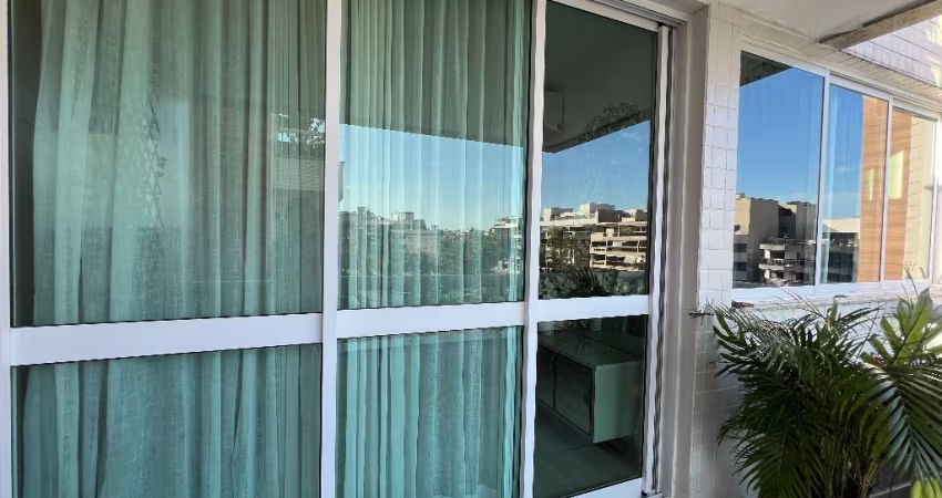 Lindo apartamento pronto p/ morar.