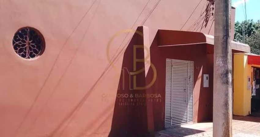 Imóvel de Esquina à Venda – Versatilidade Comercial e Residencial